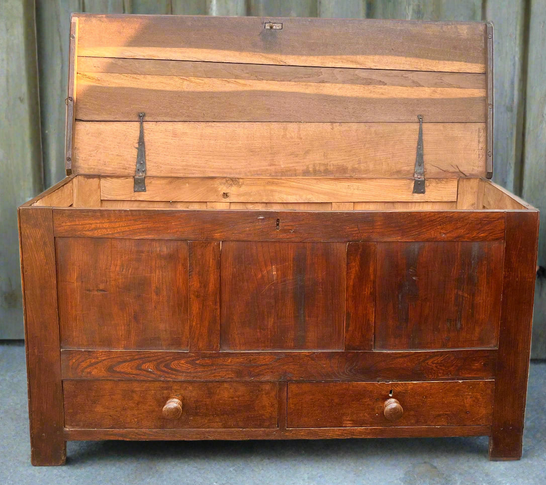 Antique Oak Coffer/Mule Chest