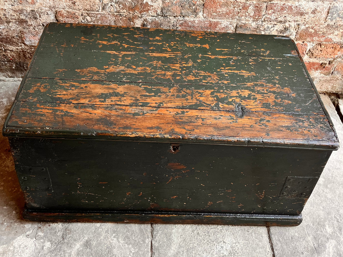 Pine Wooden Chest Deep green