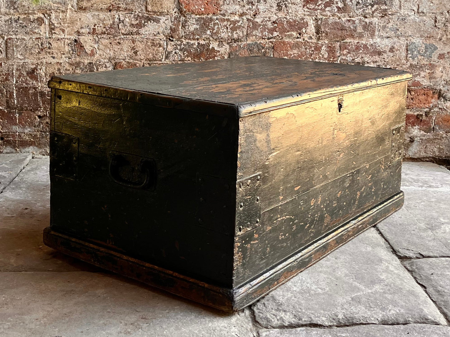 Pine Wooden Chest Deep green