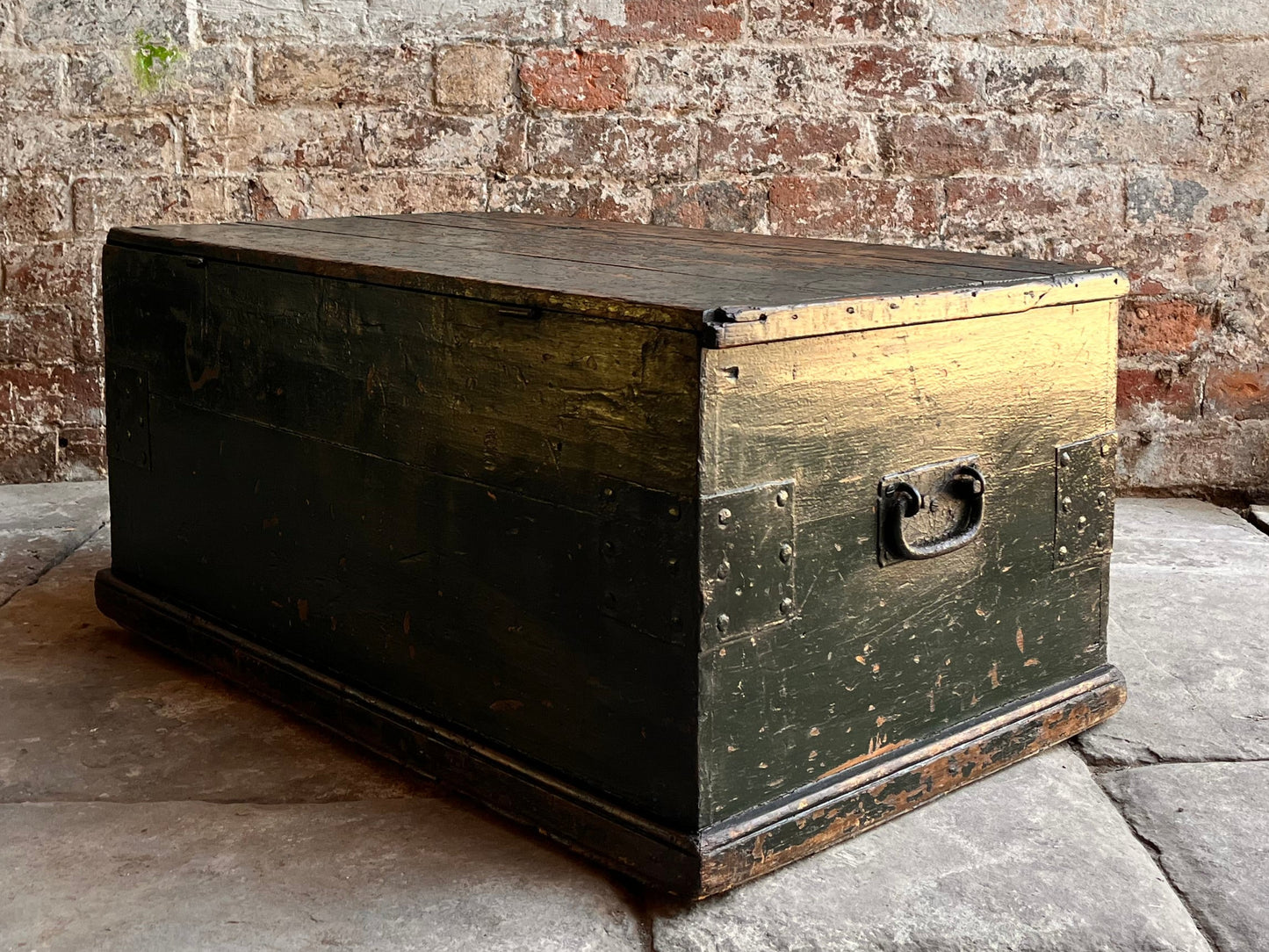 Antique pine box/chest