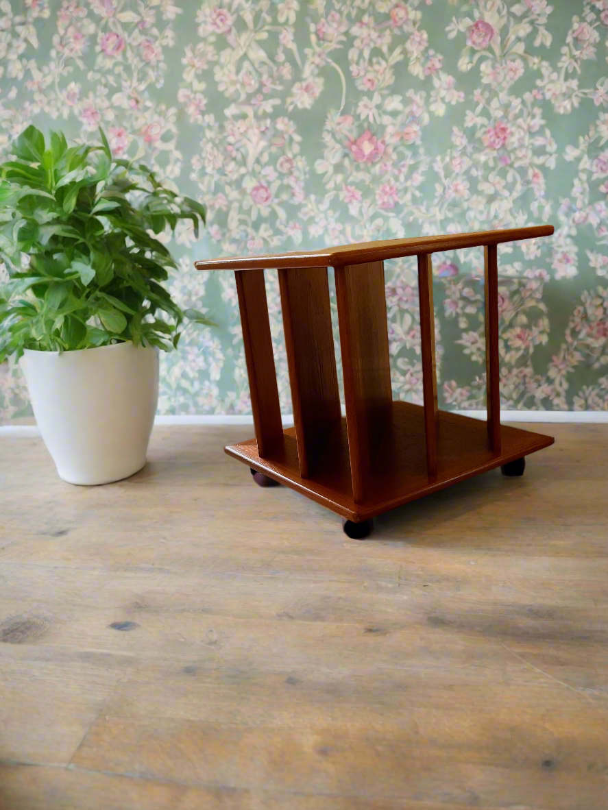 Retro Teak Coffee Table with vinyl/album/record Storage