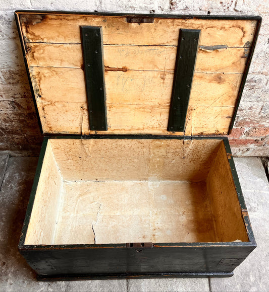 Antique pine box/chest