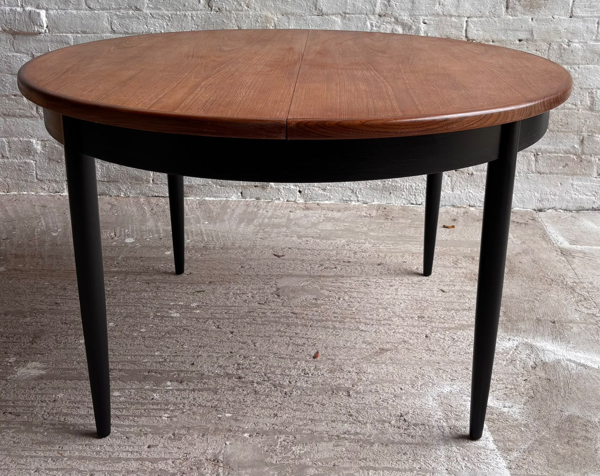 G Plan Fresco Extending Dining Table
