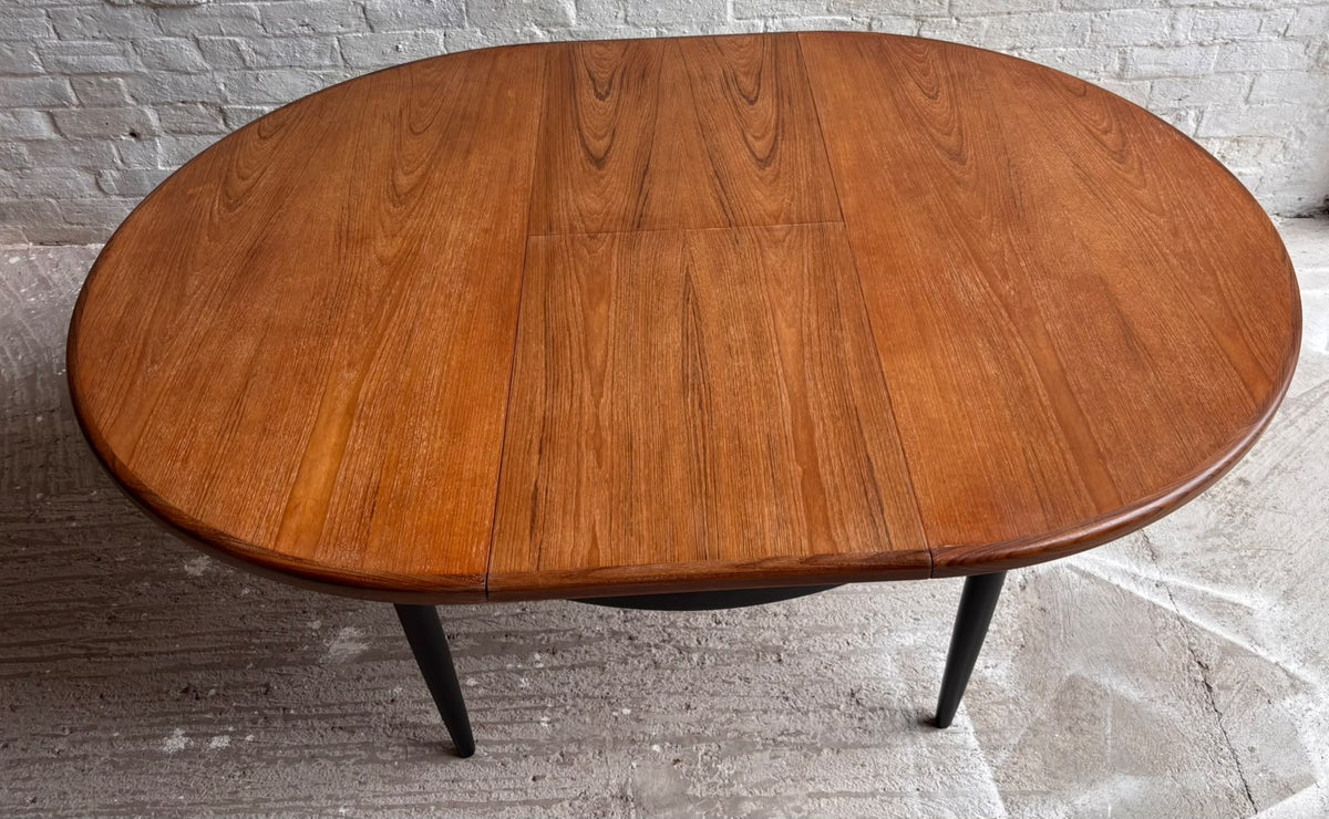 G Plan Fresco Extending Dining Table