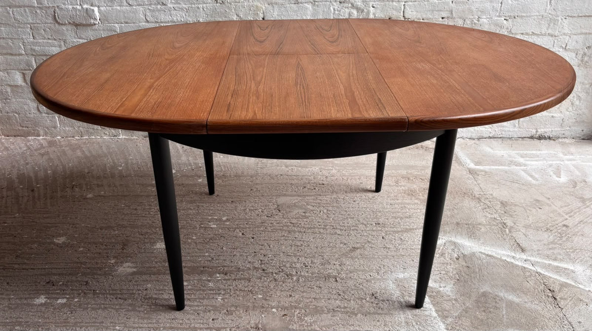 G Plan Fresco Extending Dining Table