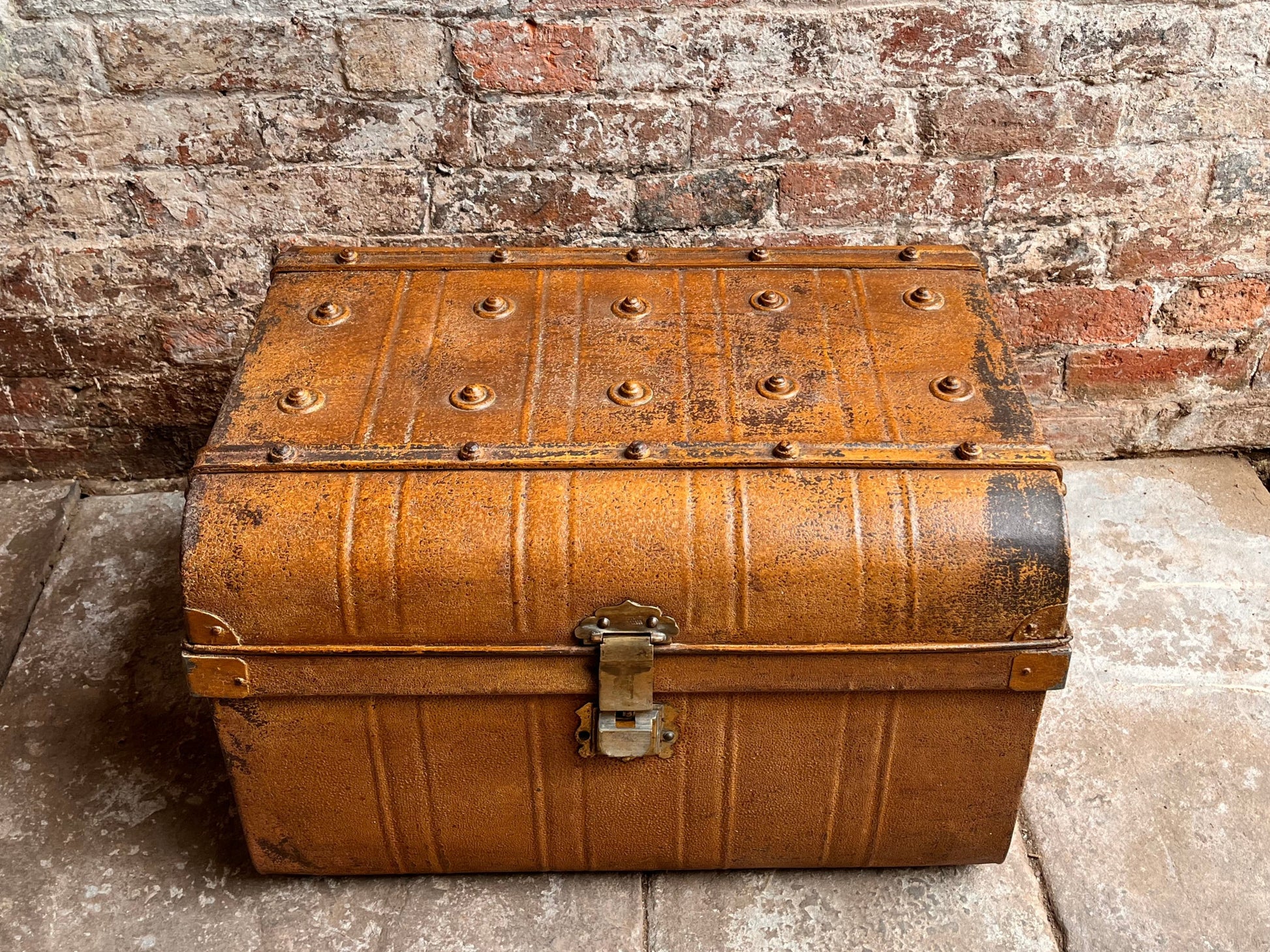 Vintage Metal Trunk Vintage 1930s Coffee Table Toy Box Chest